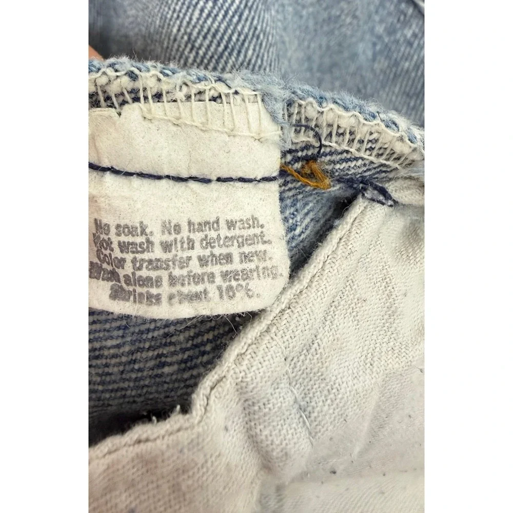 Vintage Levi's 501-0119 Jeans Made In USA 1993 Button Fly Light Wash 100% Cotton